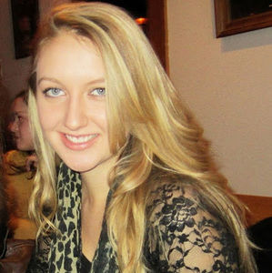 Meet your Posher, Elizabeth